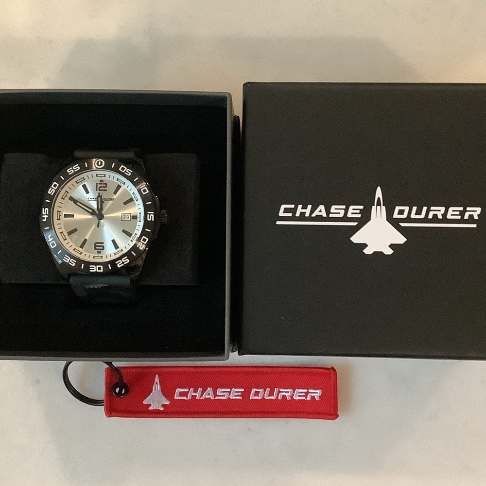 Invicta Chase Durer Black and Silver Men's Quartz Watch, Brand New